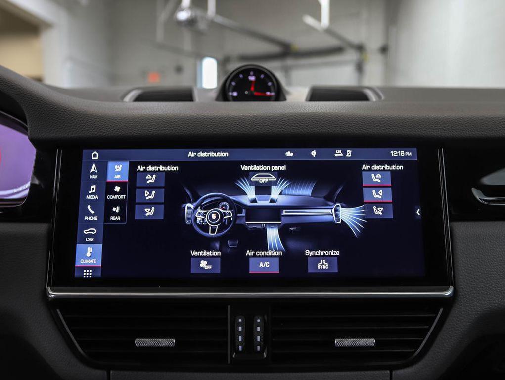 used 2020 Porsche Cayenne car, priced at $33,900