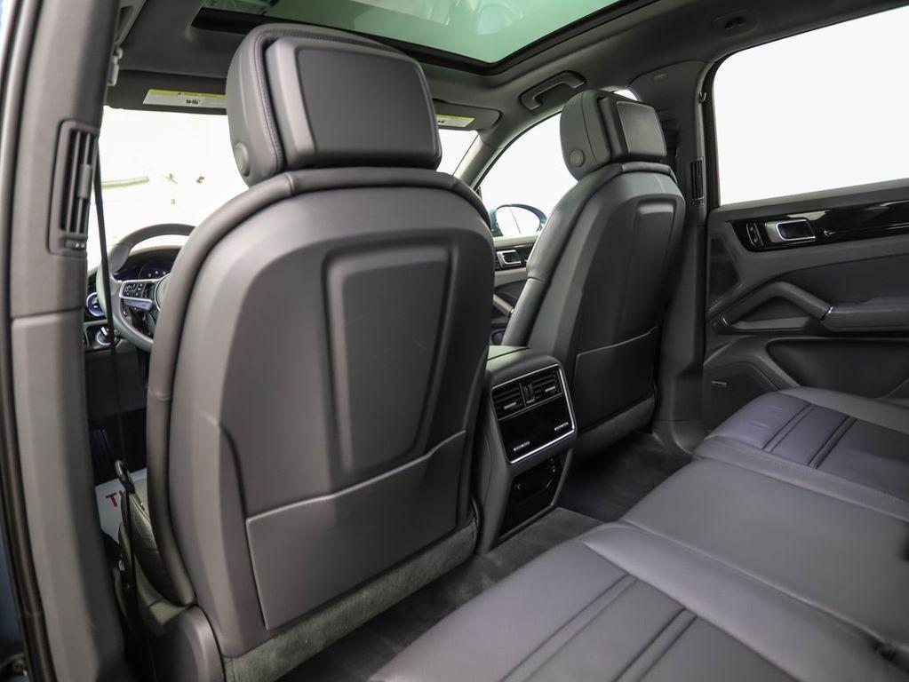 used 2020 Porsche Cayenne car, priced at $33,900