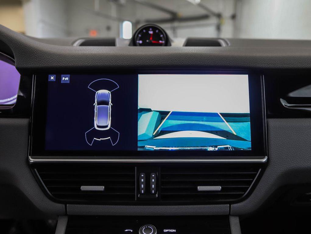 used 2020 Porsche Cayenne car, priced at $33,900