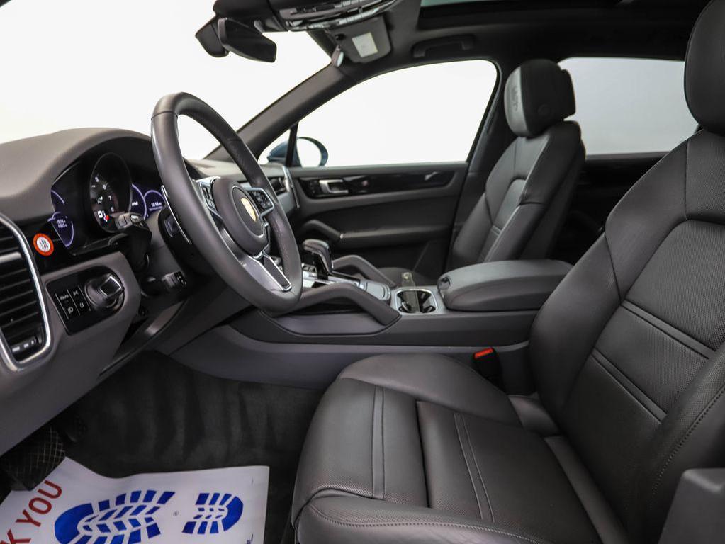 used 2020 Porsche Cayenne car, priced at $33,900