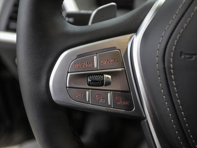 new 2025 BMW X7 car, priced at $93,505