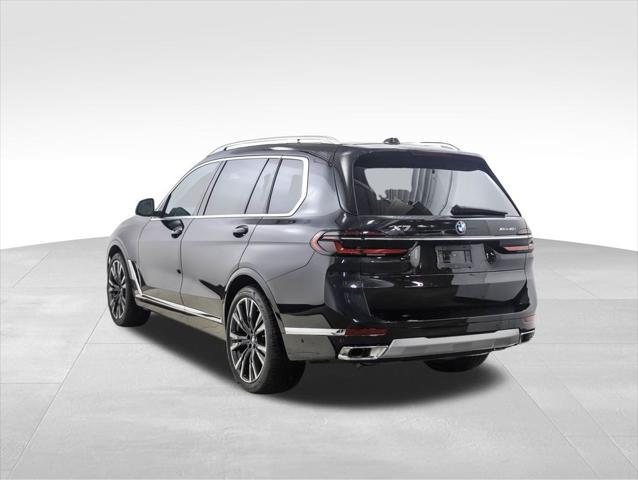 new 2025 BMW X7 car, priced at $93,505
