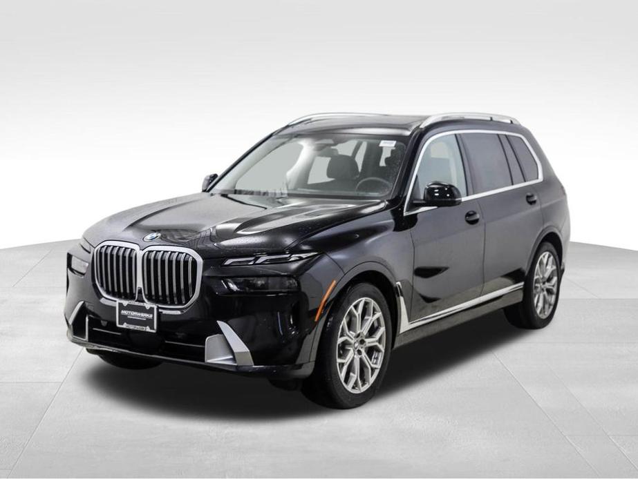 new 2025 BMW X7 car, priced at $91,900