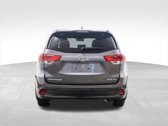 used 2019 Toyota Highlander car, priced at $30,900