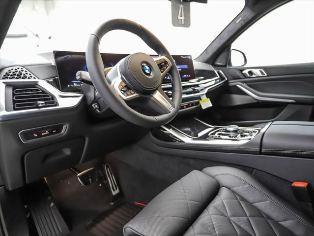 new 2025 BMW X7 car, priced at $94,125