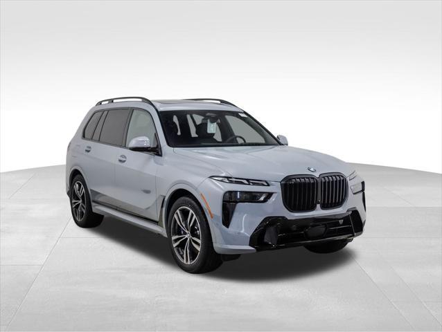 new 2025 BMW X7 car, priced at $94,125