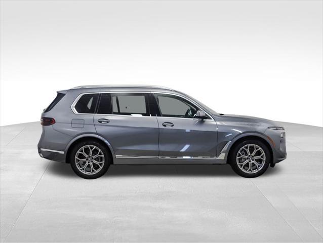 new 2025 BMW X7 car, priced at $85,560