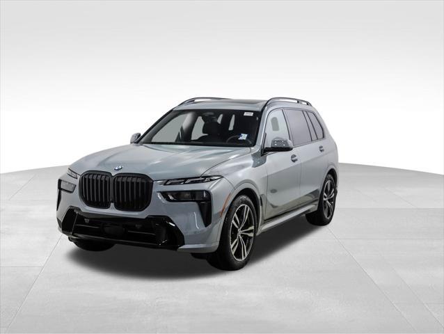 new 2025 BMW X7 car, priced at $92,435