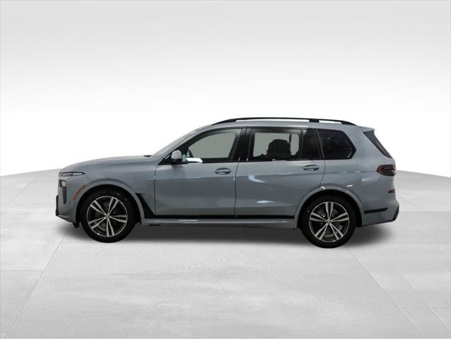 new 2025 BMW X7 car, priced at $92,435