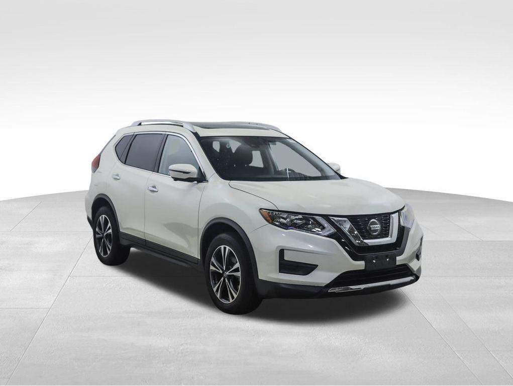 used 2019 Nissan Rogue car, priced at $19,900