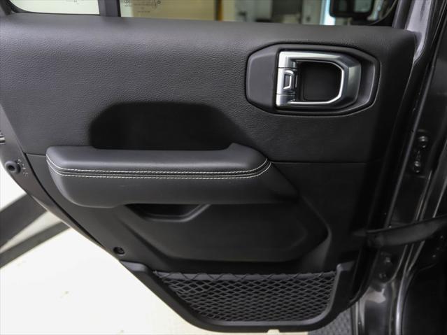 used 2020 Jeep Gladiator car, priced at $27,900