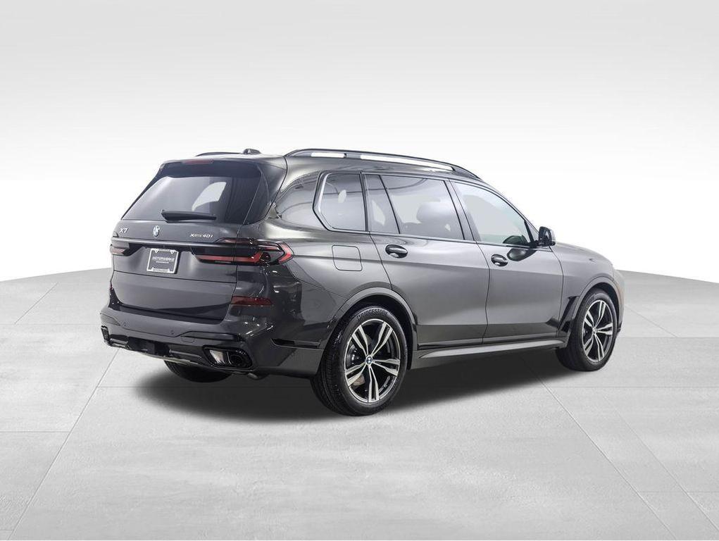 new 2026 BMW X7 car, priced at $102,525