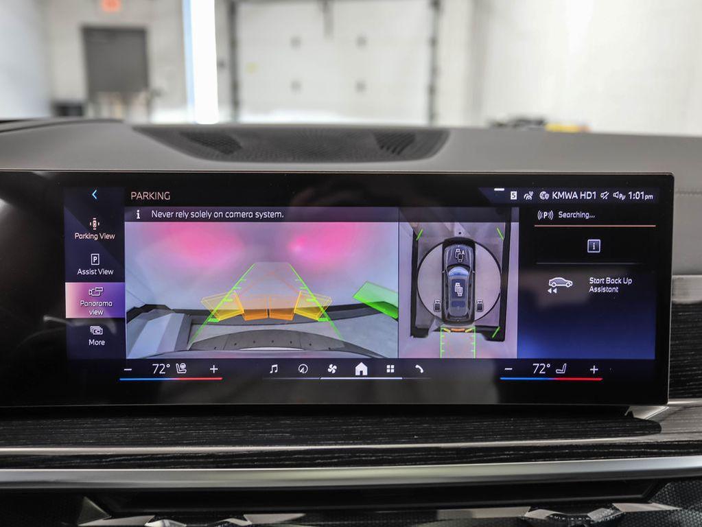 new 2026 BMW X7 car, priced at $102,525