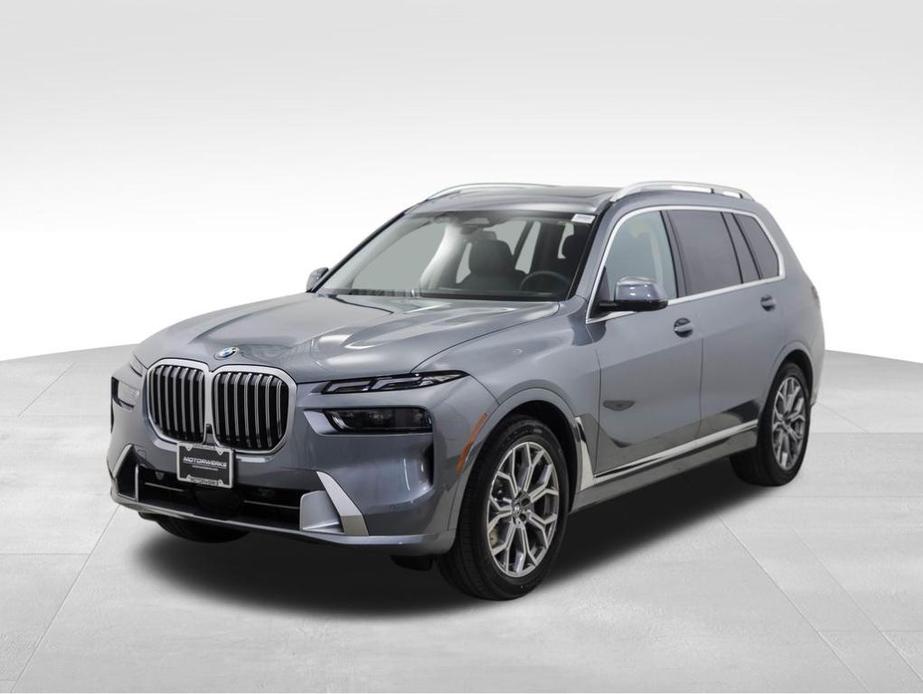 new 2025 BMW X7 car, priced at $91,300