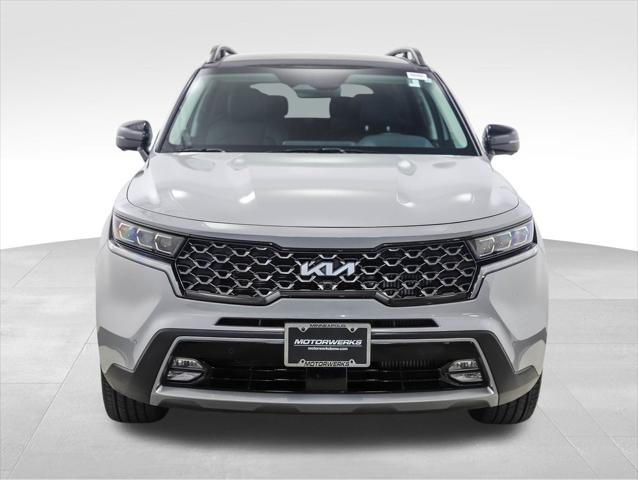 used 2022 Kia Sorento car, priced at $32,900