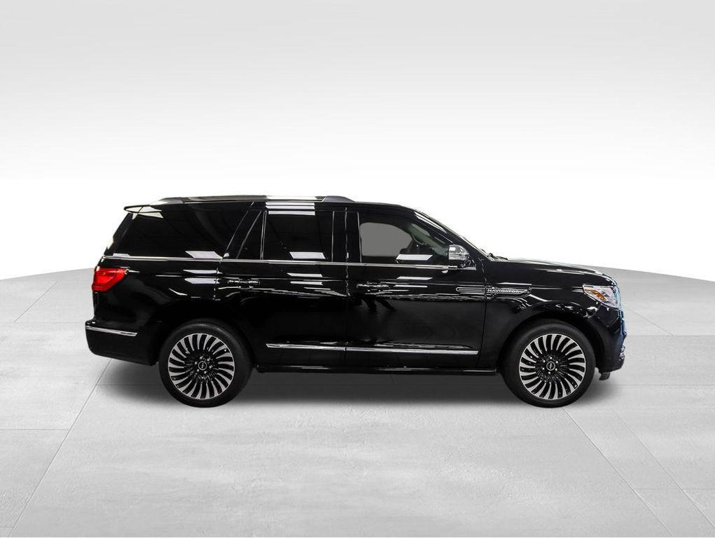 used 2021 Lincoln Navigator car, priced at $50,490