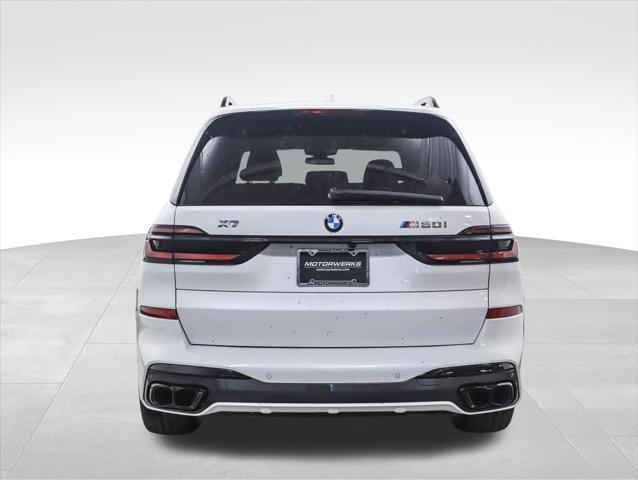 new 2025 BMW X7 car, priced at $118,575