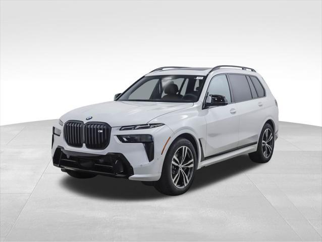 new 2025 BMW X7 car, priced at $118,575