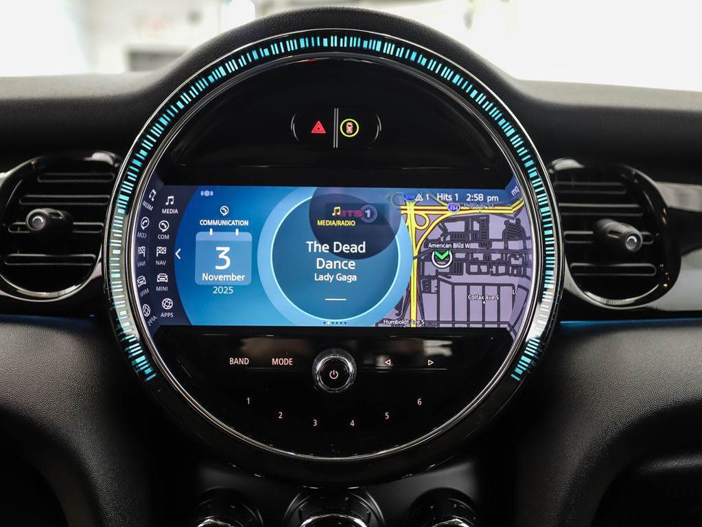 used 2024 MINI Hardtop car, priced at $25,900