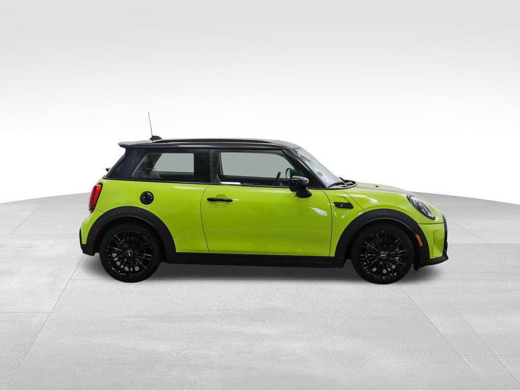 used 2024 MINI Hardtop car, priced at $25,900