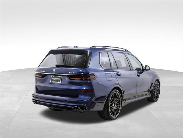 new 2025 BMW X7 car, priced at $153,395