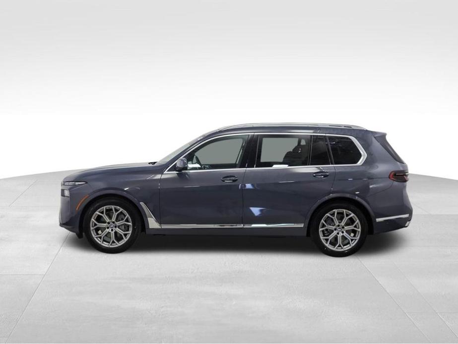 new 2025 BMW X7 car, priced at $89,765