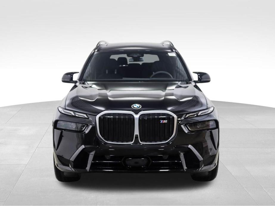 new 2025 BMW X7 car, priced at $118,325