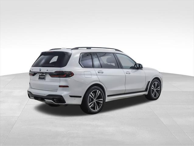 new 2025 BMW X7 car, priced at $119,175