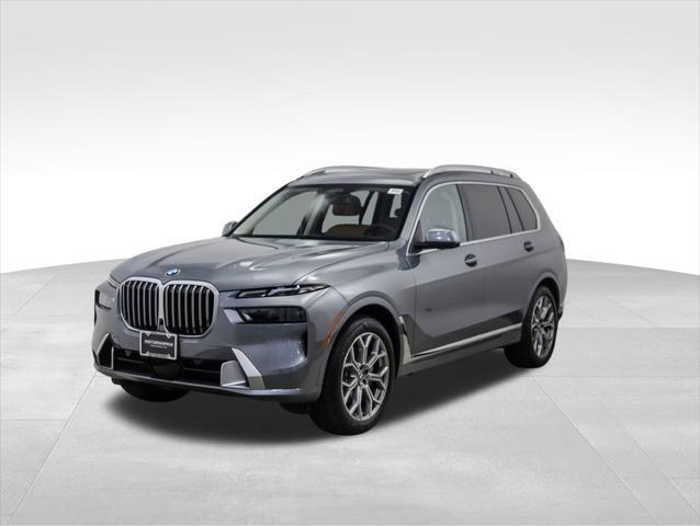 new 2025 BMW X7 car, priced at $89,625