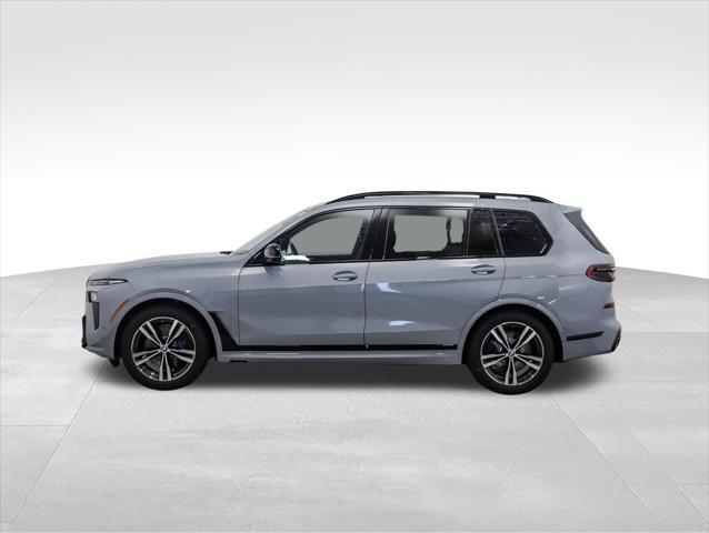 new 2025 BMW X7 car, priced at $119,175