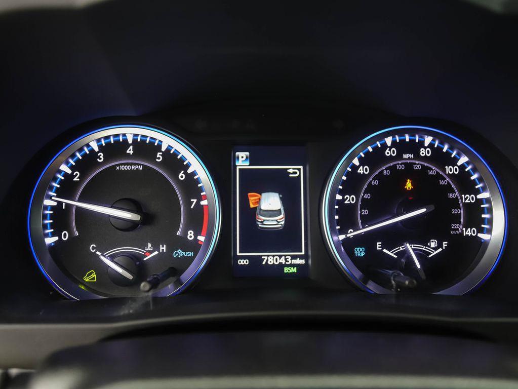 used 2019 Toyota Highlander car, priced at $26,900