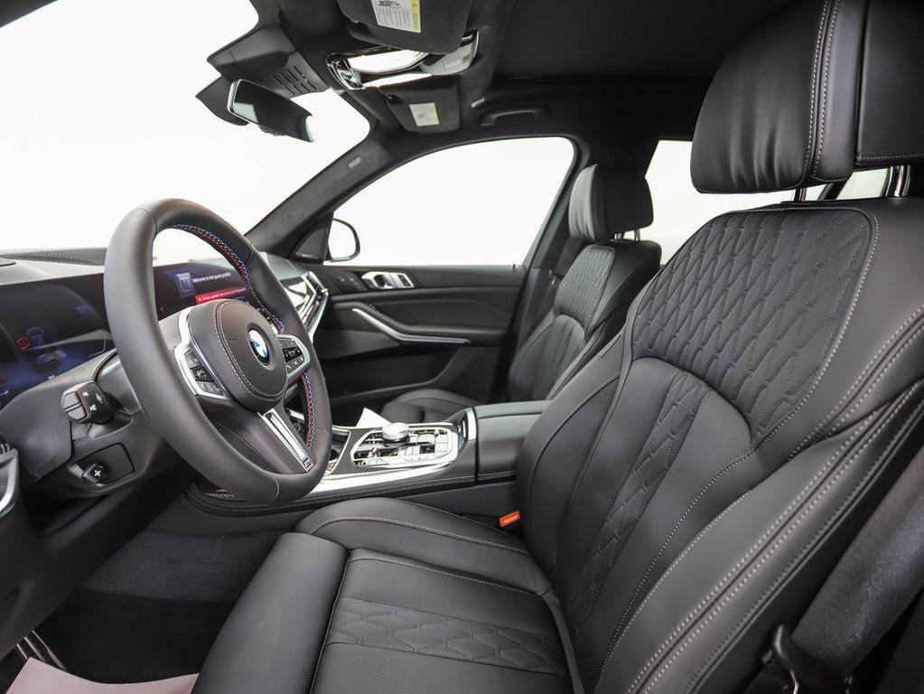 new 2026 BMW X7 car, priced at $125,815