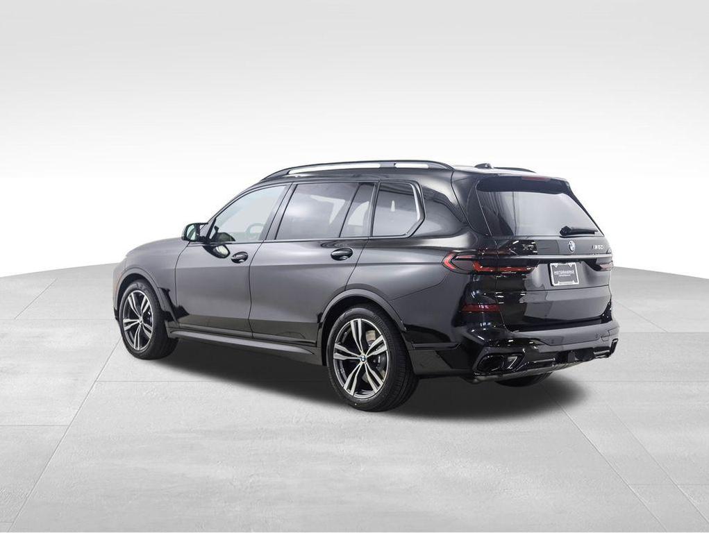 new 2026 BMW X7 car, priced at $125,815