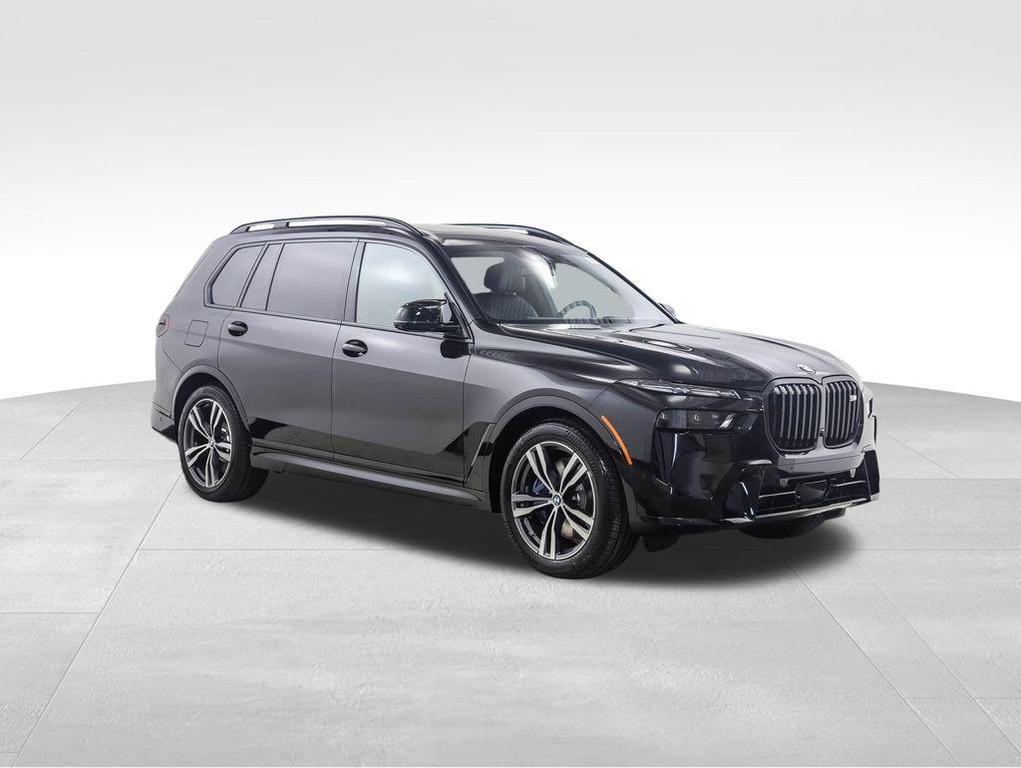 new 2026 BMW X7 car, priced at $125,815