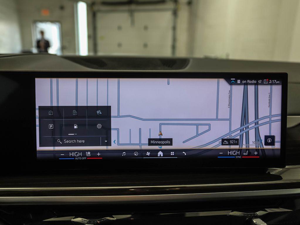 used 2025 BMW X7 car, priced at $68,900