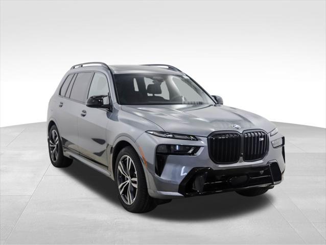 new 2025 BMW X7 car, priced at $121,275