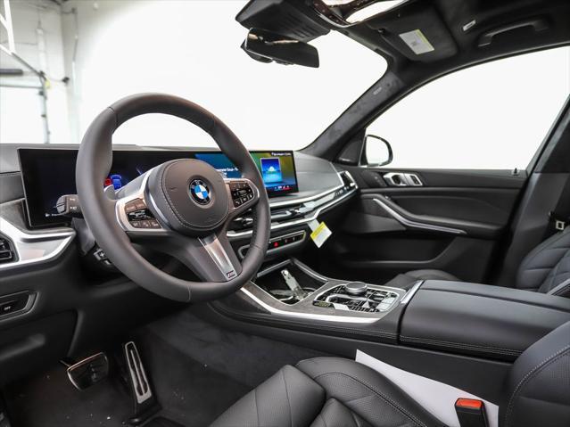 new 2025 BMW X7 car, priced at $98,325