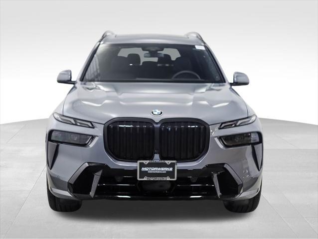 new 2025 BMW X7 car, priced at $98,475