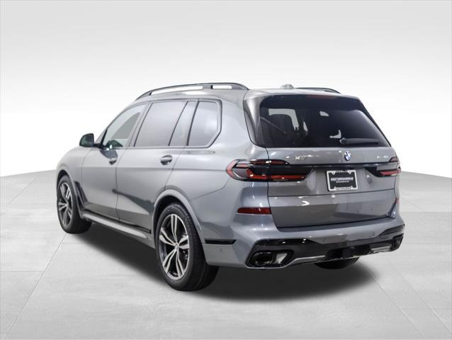 new 2025 BMW X7 car, priced at $98,475