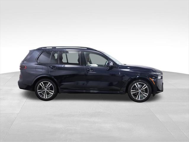 new 2025 BMW X7 car, priced at $94,715