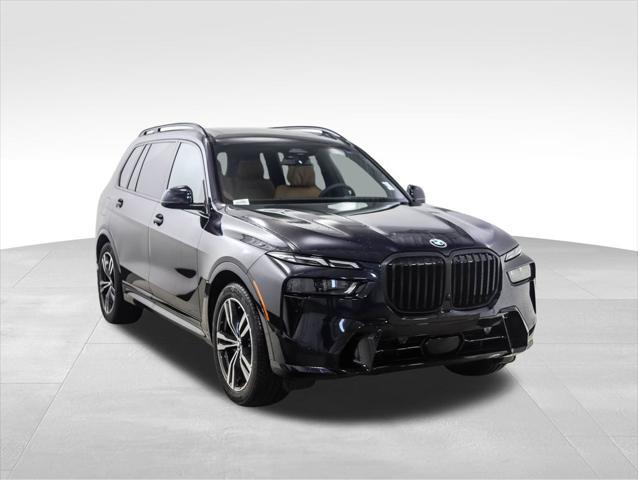 new 2025 BMW X7 car, priced at $94,715