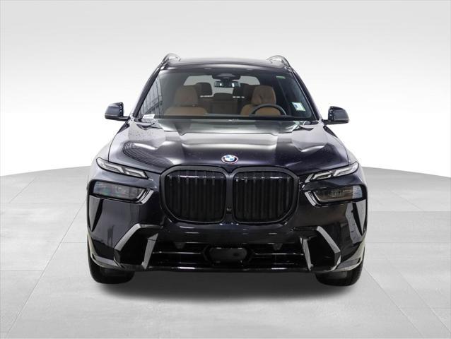 new 2025 BMW X7 car, priced at $94,715