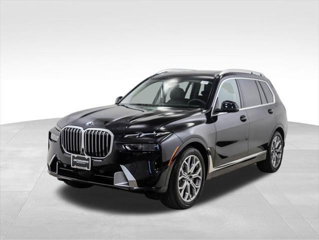 new 2025 BMW X7 car, priced at $89,625