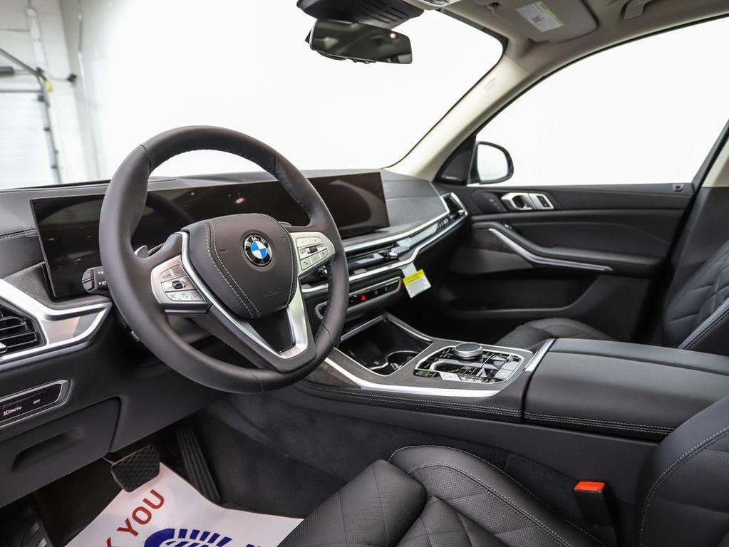 used 2025 BMW X7 car, priced at $83,900