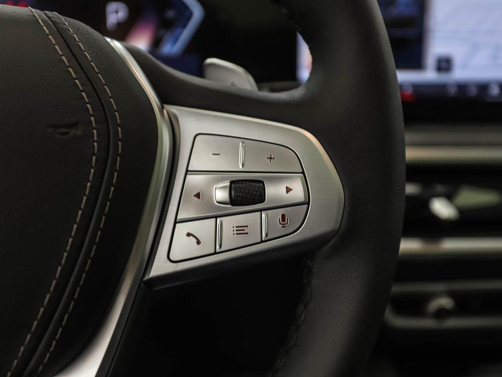 used 2025 BMW X7 car, priced at $83,900
