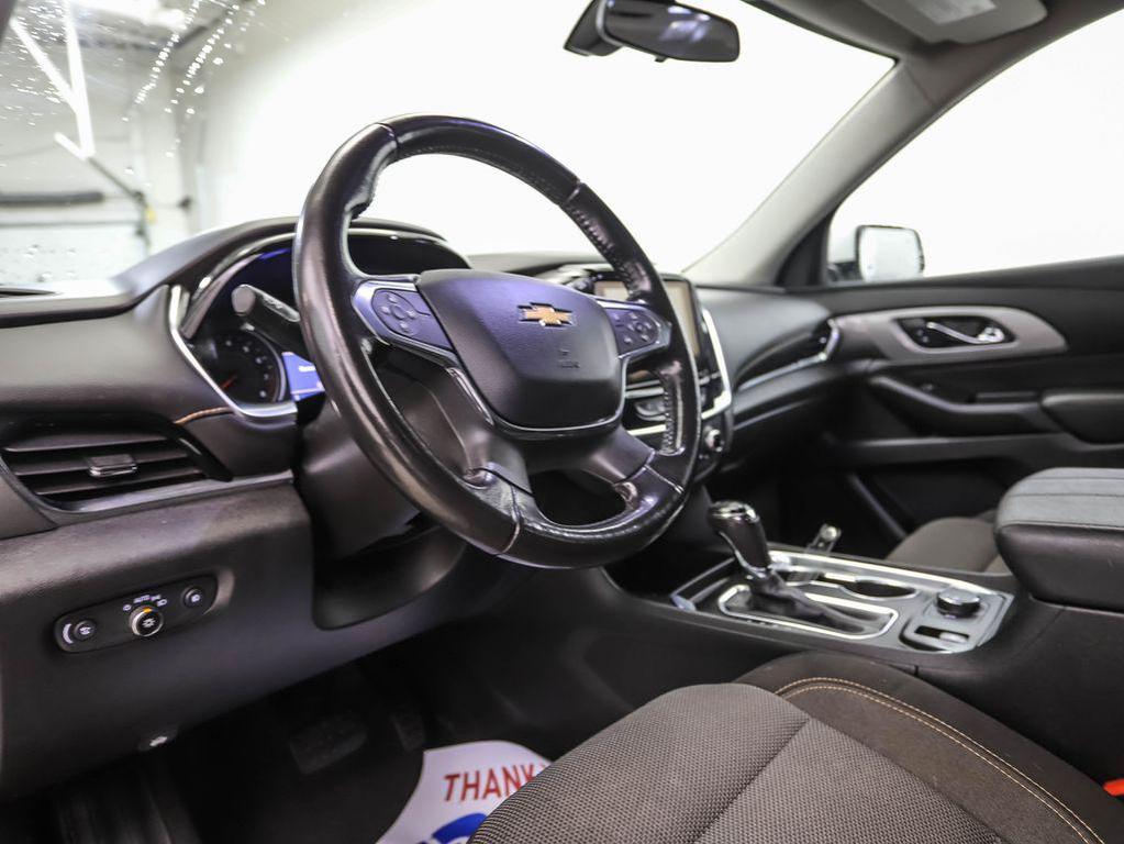 used 2020 Chevrolet Traverse car, priced at $19,900