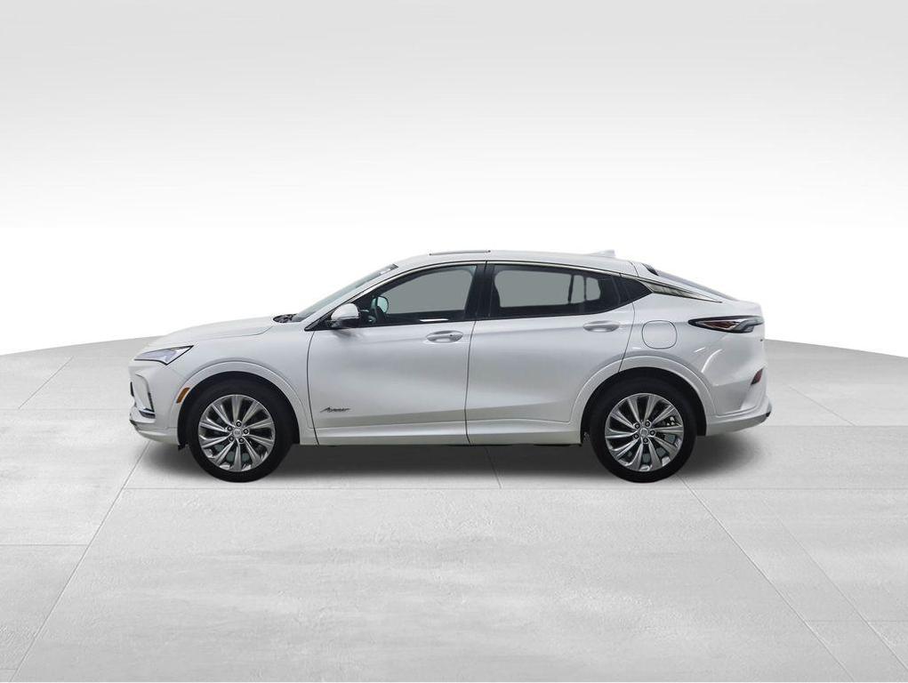 used 2025 Buick Envista car, priced at $29,900