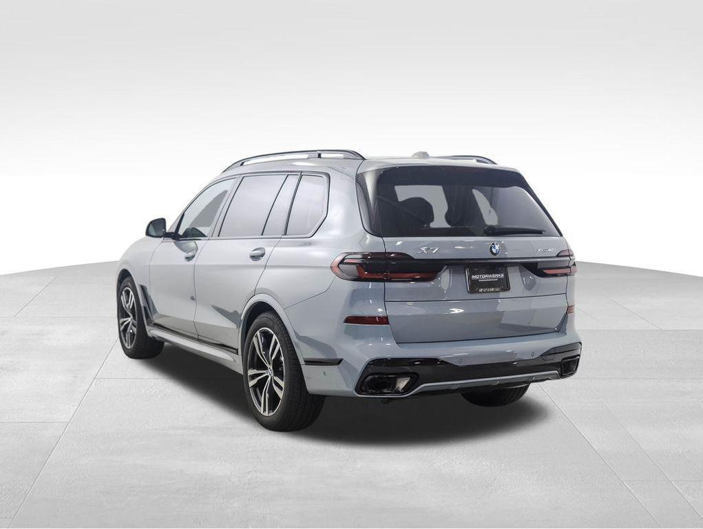 new 2026 BMW X7 car, priced at $95,625