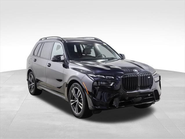 new 2025 BMW X7 car, priced at $119,175