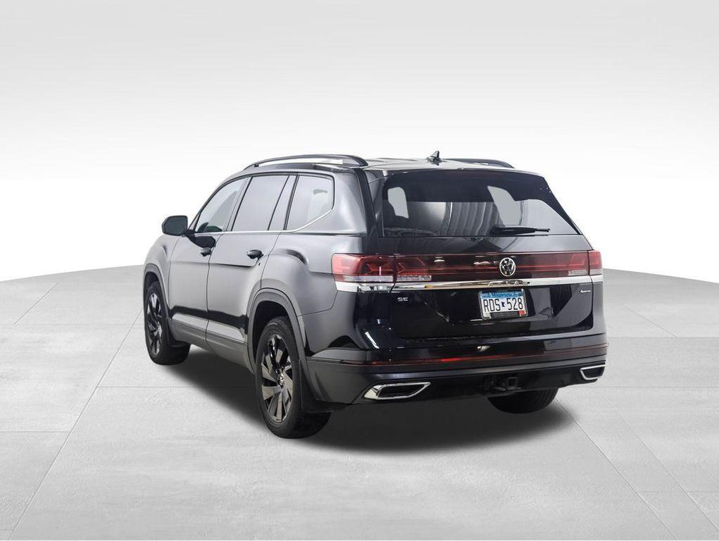 used 2024 Volkswagen Atlas car, priced at $30,900